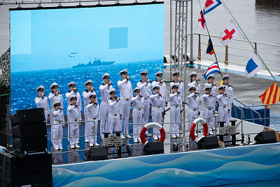 Во Владивостоке отметят День Военно-Морского Флота