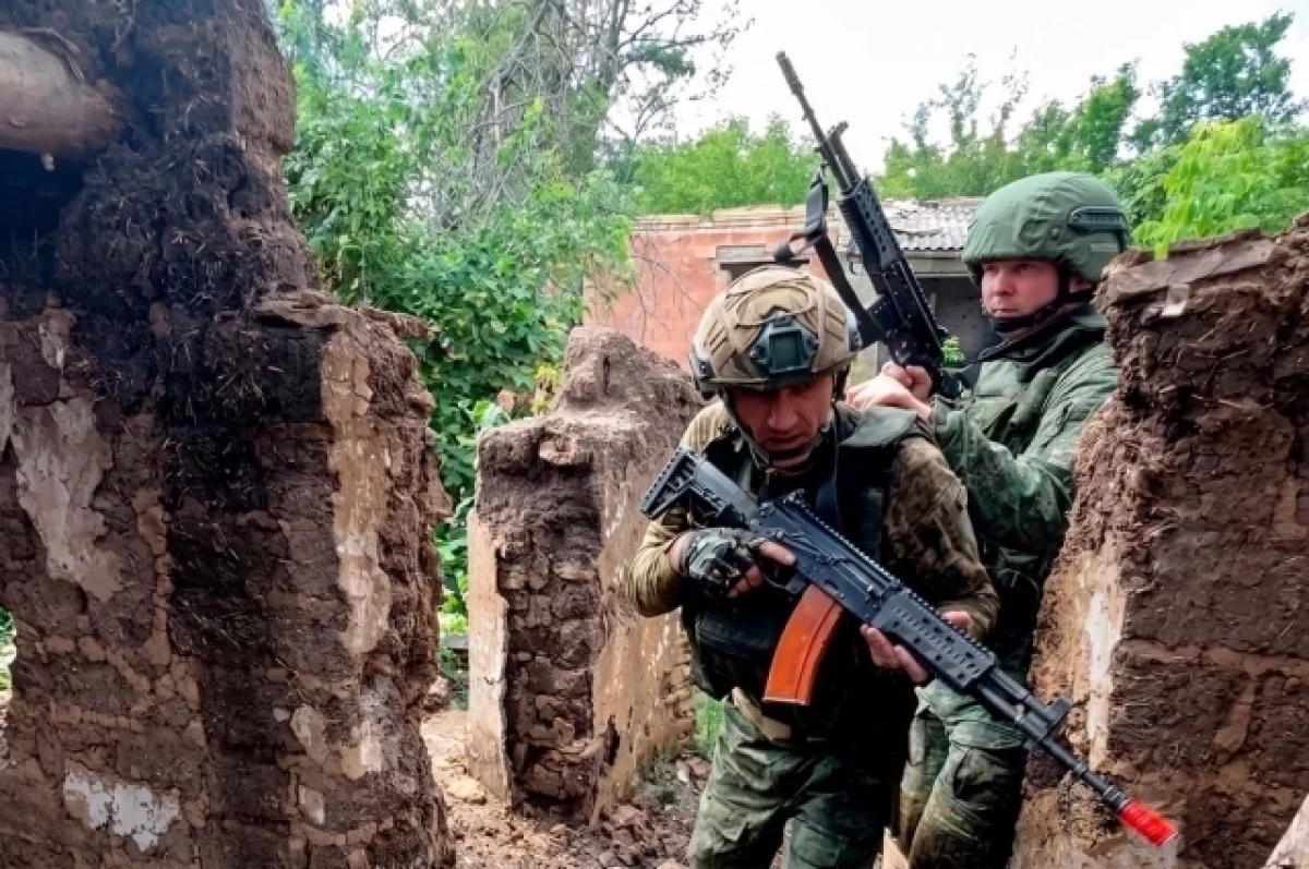 Российские военные освобождают новые территории