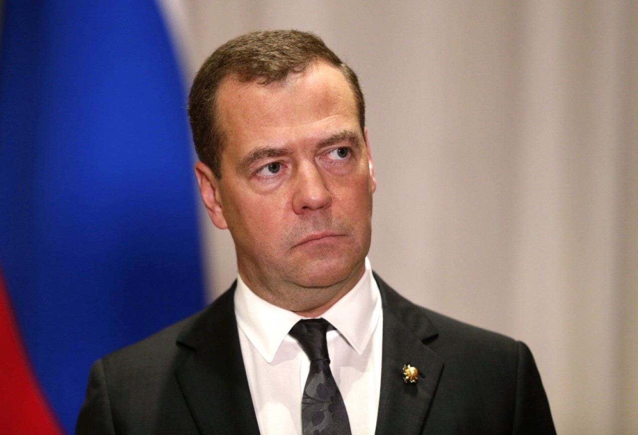 Медведев предрек Украине гибель без смены руководства