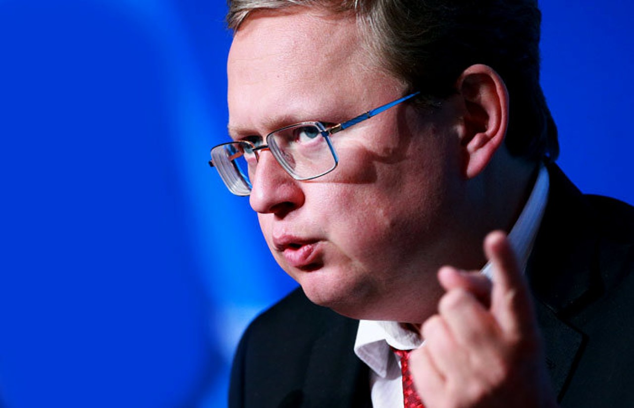 Стоит ли ждать девальвацию рубля осенью, рассказал Делягин