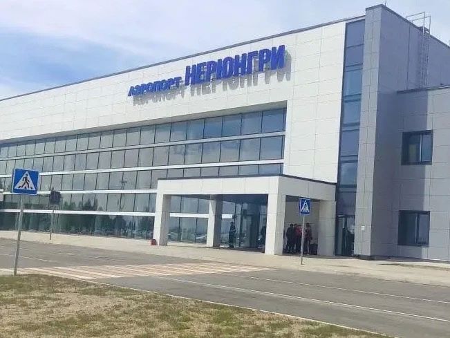 Нерюнгринская транспортная прокуратура контролирует соблюдение прав пассажиров воздушных судов, совершивших вынужденные посадки в местном аэропорту