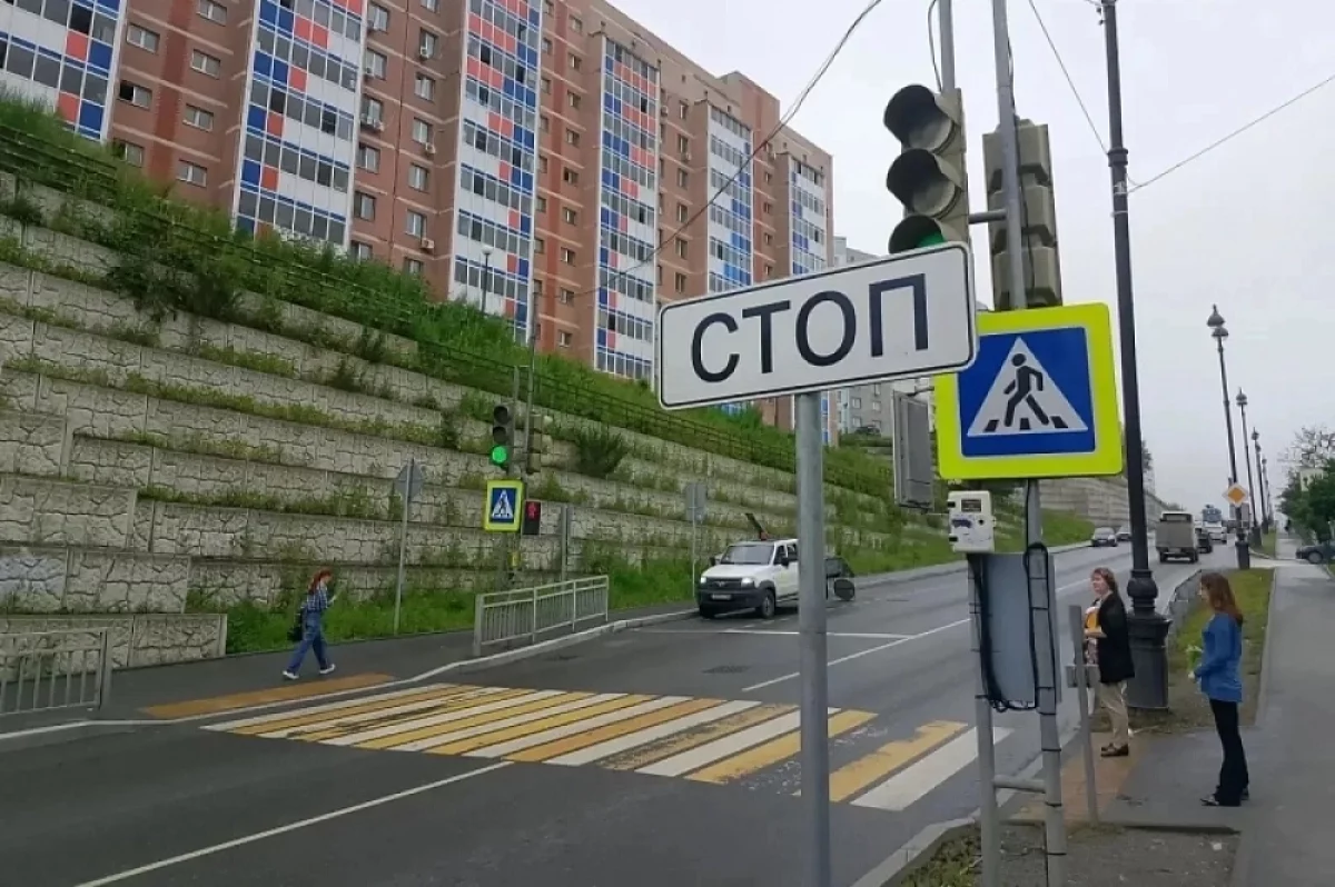 В июле во Владивостоке установили 174 новых дорожных знака