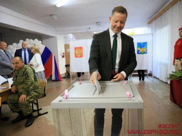 Председатель Законодательного Собрания Антон Волошко отдал свой голос на выборах в Государственную Думу — DEITA.ru
