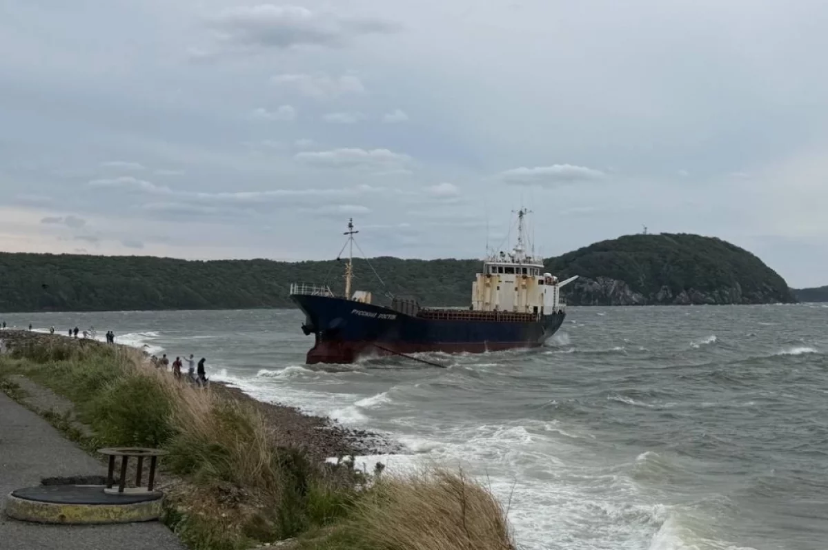 Владелец судна, севшего на мель во Владивостоке, проходит банкротство — АиФ-Владивосток