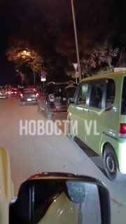 Очередь на роднике на Фадеева превратилась в пробку. Пешком сюда не…