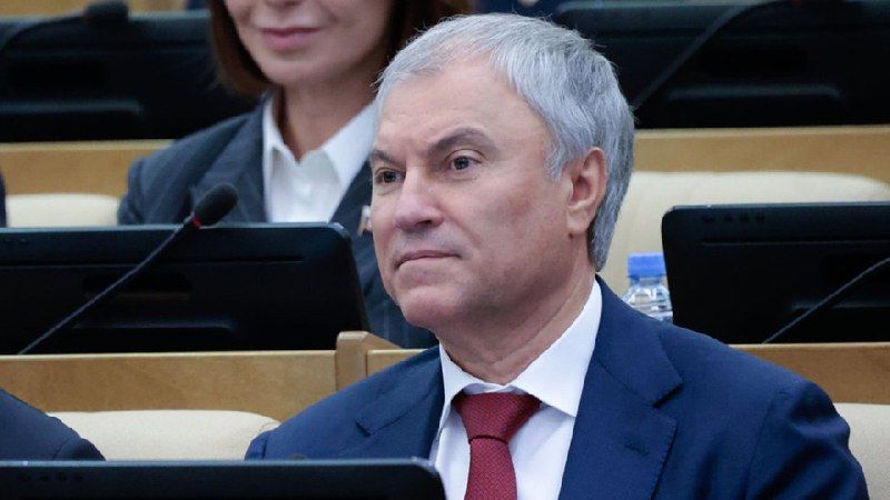 «В России открытые честные выборы и реальная демократия, а не нарисованная, как на Западе и в США», — Володин.