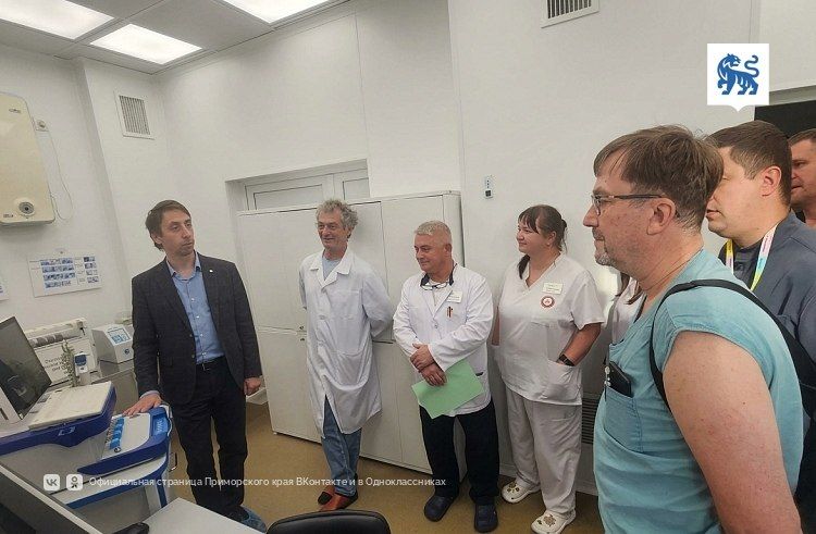 Новейший анализатор крови получил перинатальный центр Приморья — Правительство Приморского края