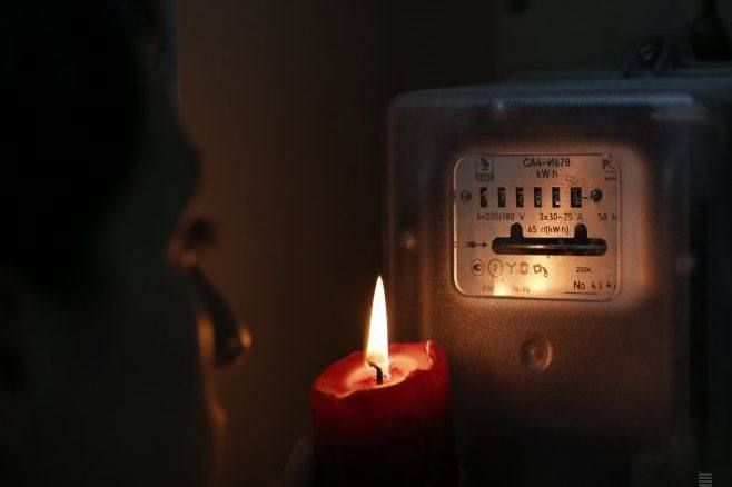 В Артёме, Трудовом и Надеждинском районе свет дадут после часа ночи. У некоторых свет уже появился.