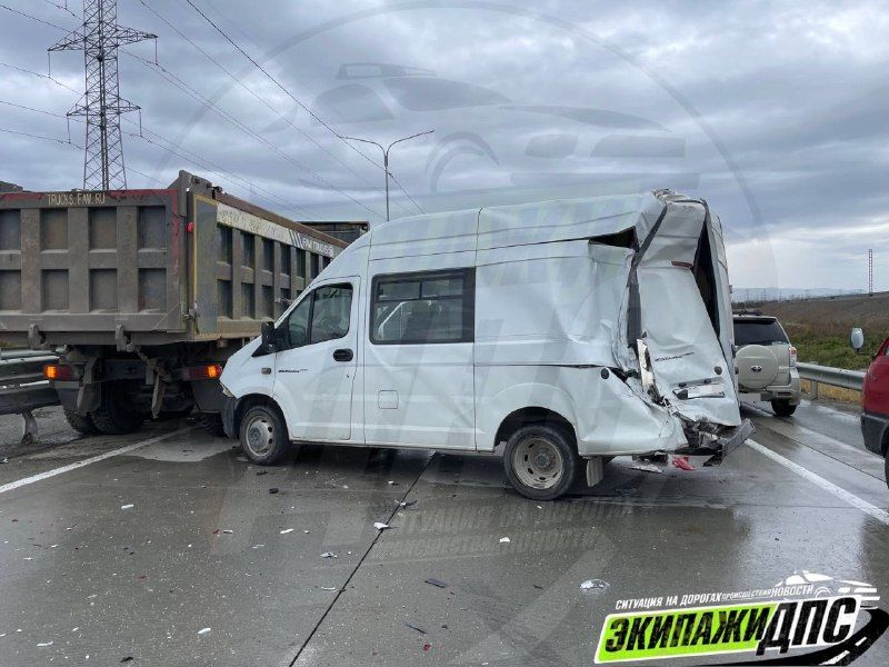 Жёсткое ДТП на объездной трассе в Артёме, в районе Сухого порта. — DPS VL | Владивосток
