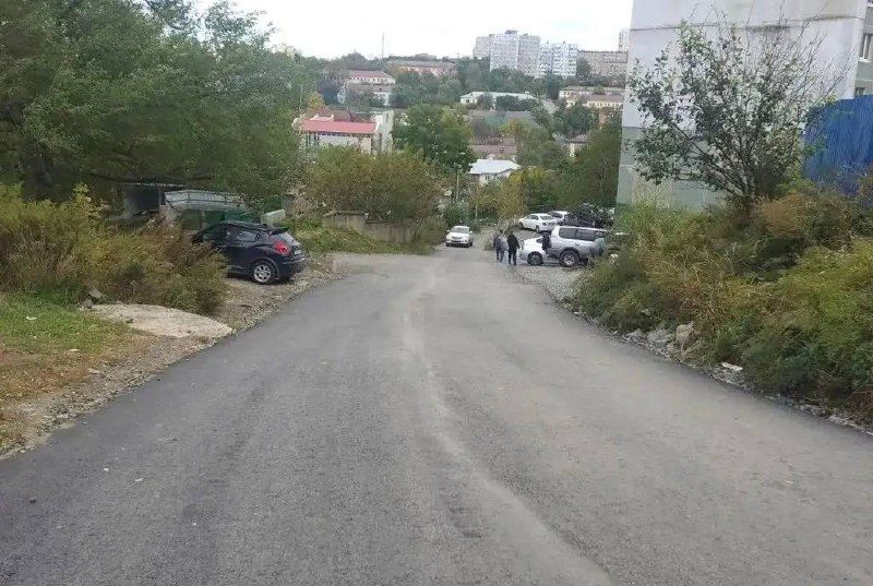 Во Владивостоке отремонтировали проезд от Никифорова, 53 до Сафонова, 24-26. — Администрация Владивостока