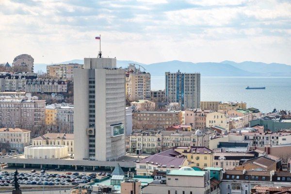 Застройщиков КРТ в Приморье смогут обязать расселять ветхий жилфонд — РБК Восток