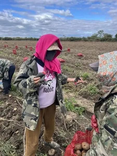 В Октябрьском районе Приморья полиция выдворила двух лже-туристок из Азии — Полиция Приморья