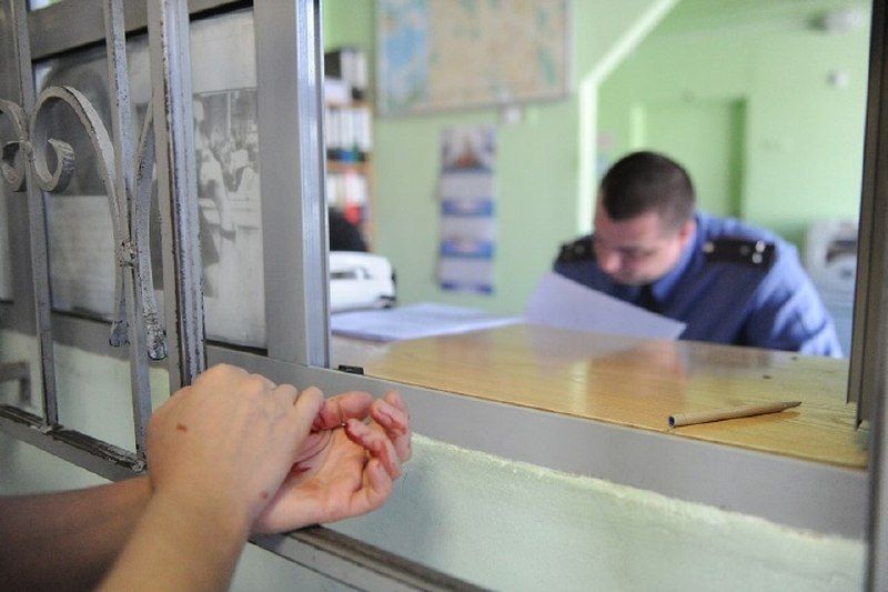 Полиция проводит проверку после избиения женщины бывшим сожителем в Приморье — КП - Владивосток