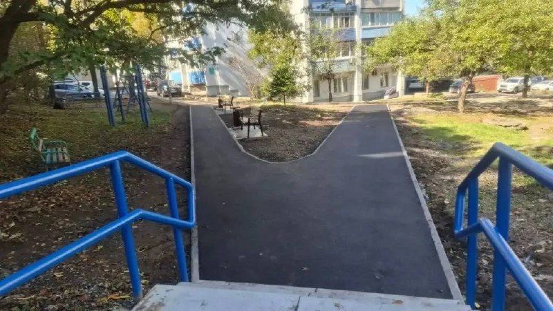 Новую аллею на улице Зои Космодемьянской обустроил ТОС «Первый Приморский». — Администрация Владивостока