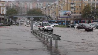 Во Владивостоке по состоянию на 14 часов выпало 67 мм осадков, что составляет месячную норму. — Администрация Владивостока