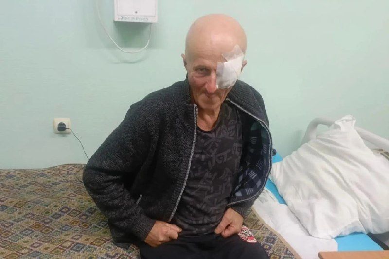 «Медведь бил меня по лицу, словно боксер»: как рыбак из Приморья выжил в рукопашной схватке со зверем благодаря собаке — КП - Владивосток