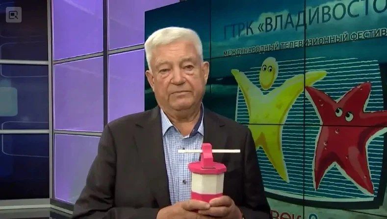 Михаил Федорович Робканов — член жюри фестиваля «Человек и море» получил весомую награду. — Вести Приморье