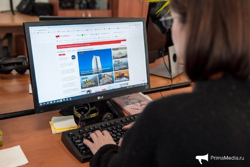 Картина дня: Шиш в министерстве, парковки и шпионаж под видом журналистики — PrimaMedia.Приморье