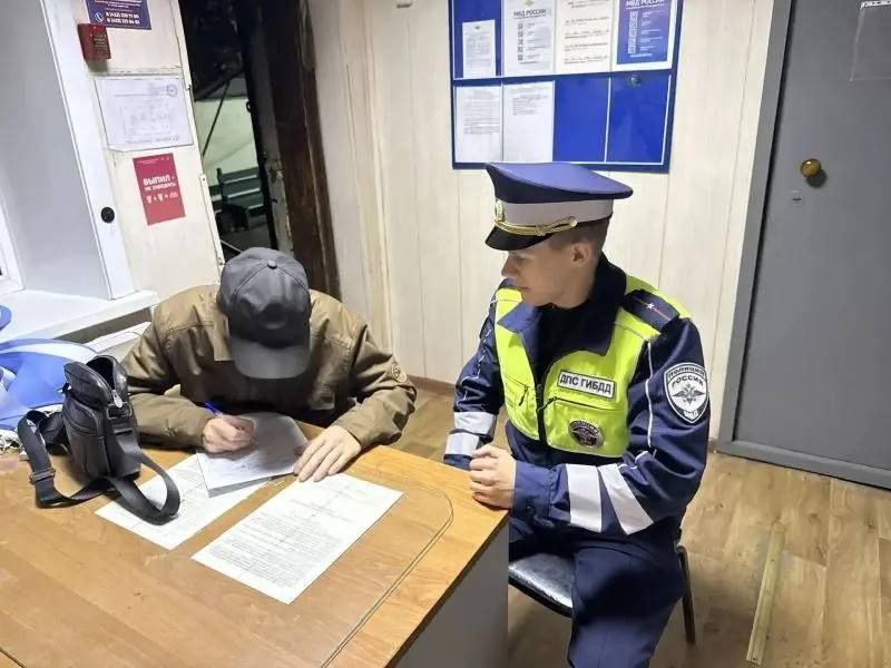 В Артёме сотрудники Госавтоинспекции оперативно задержали водителя, сбившего подростка и скрывшегося с места