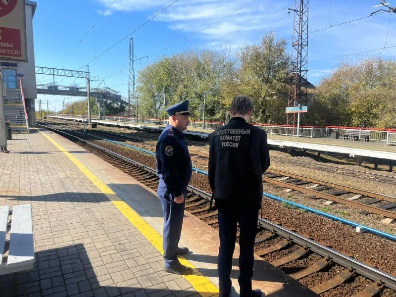 Подросток потерял сознание и упал на рельсы во Владивостоке — КП - Владивосток