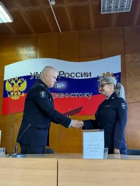 Разрешите представиться. В УМВД Владивостока представлен новый руководитель следственного управления — Полиция Приморья