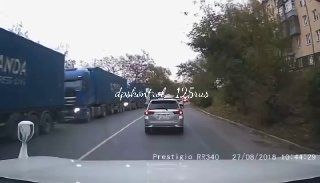 Мужчина на электровелосипеде с маленьким ребёнком сбил пешехода во Владивостоке — ВОСТОК-МЕДИА | Владивосток и ДФО