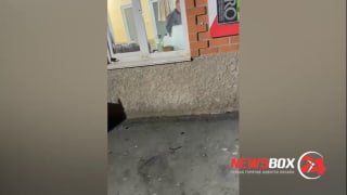 Жителю Владивостока не отдавали машину в автоцентре, после того, как он не захотел переплачивать за мойку кузова