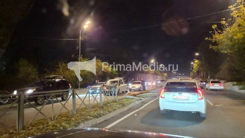 ДТП произошло на подъеме к улице Окатовой во Владивостоке — PrimaMedia.Приморье