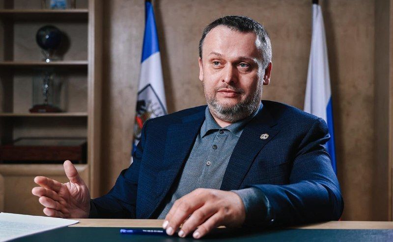 Большинство россиян оценивают состояние дорог в стране как хорошее, — заявил министр транспорта РФ Никитин.