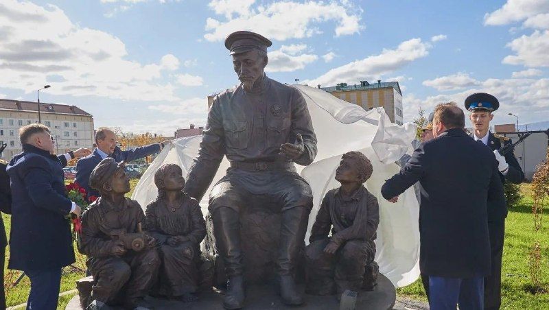 На Сахалине открыли памятник Дзержинскому — ВОСТОК-МЕДИА | Владивосток и ДФО