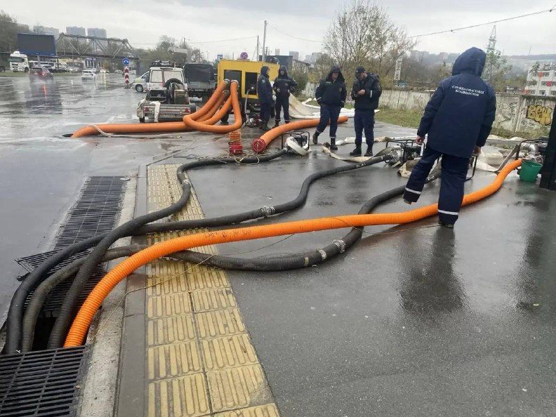 Городские службы Владивостока переведены в режим повышенной готовности из-за надвигающегося циклона — PrimaMedia.Приморье