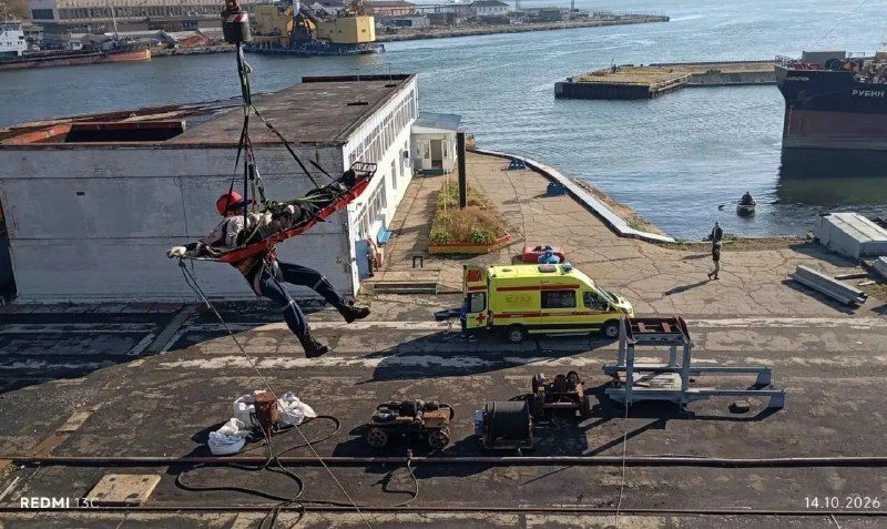 В Находке женщине стало плохо во время работы на портальном кране — Новости VL.ru | Владивосток