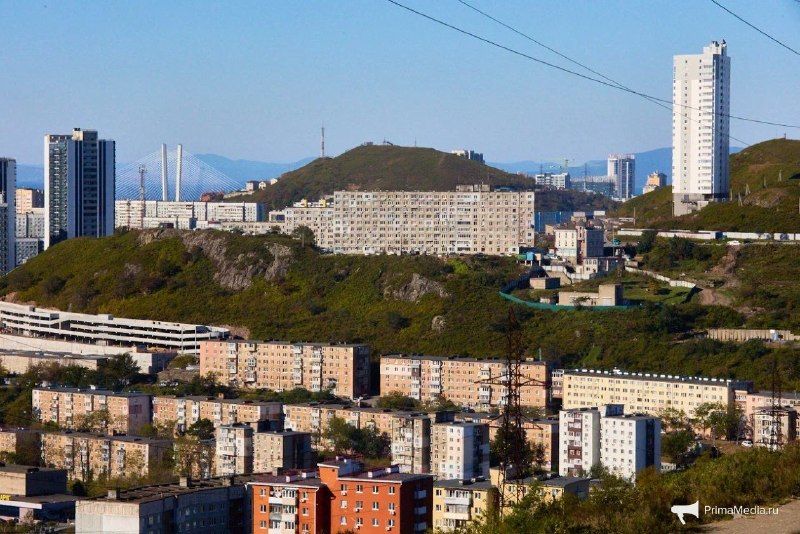Высотки до небес, гаражная романтика и метро в мечтах — Баляева между прошлым и будущим — PrimaMedia.Приморье