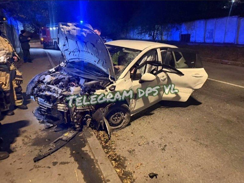 ДТП произошло минувшей ночью на улице Фадеева во Владивостоке