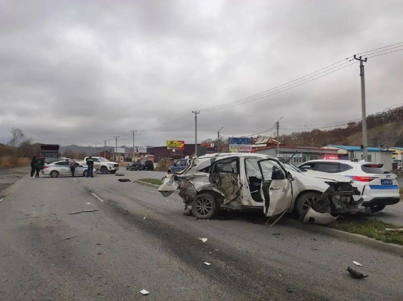 В Находке 55-летний водитель Toyota Harrier спровоцировал аварию и погиб