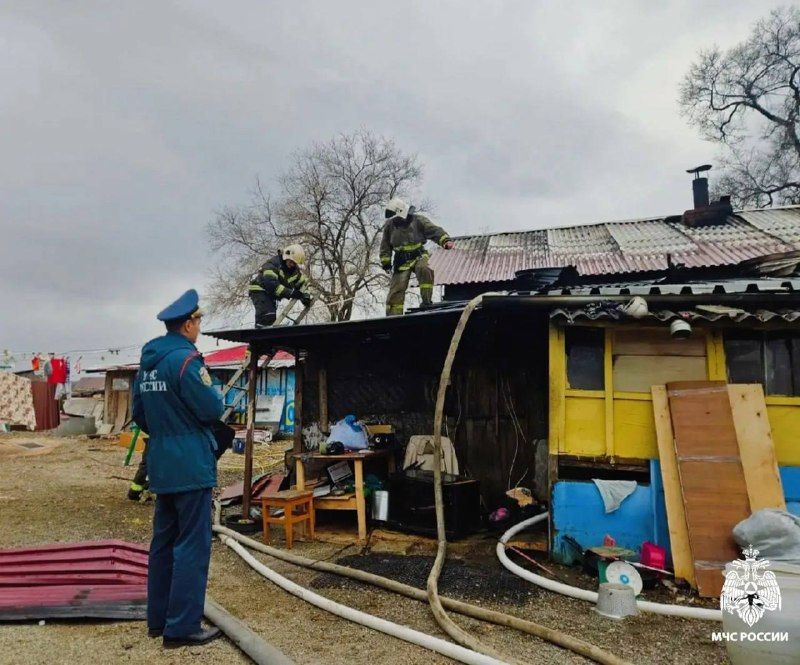 Двухлетний ребёнок погиб при пожаре в частном доме в Приморье